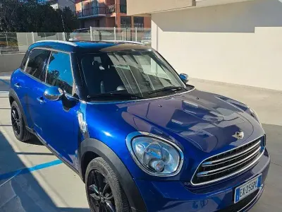 Usata Mini Countryman 111 CV (81 kW) 2014 Blu SUV