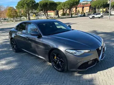 Usata Alfa Romeo Giulia 179 CV (131 kW) 2018 Berlina