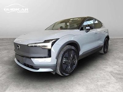 Nuova Volvo EX30 CC Performance 314 kW (428 CV) 2026 Vapour grey SUV