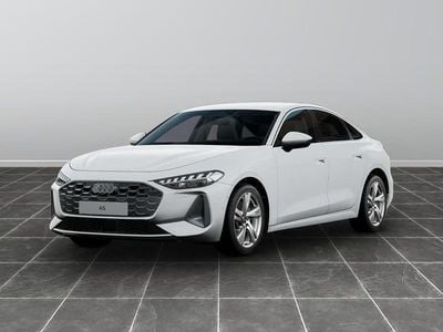 Bianco Nuova 2025 Audi A5 Advanced Berlina | 52.925 € (Super prezzo)