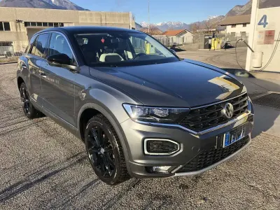 Usata VW T-Roc Advance 116 CV (85 kW) 2019 SUV