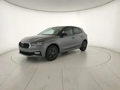 Nuova Skoda Fabia 95 CV (69 kW) 2026 Grigio graphite metallizzato nero tulipa Utilitaria
