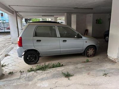 Usata Suzuki Alto 63 CV (46 kW) 2003 Grigio Utilitaria