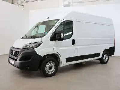 Begagnad Fiat Ducato Easy 140 HK (102 kW) 2023 Vit Van