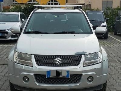 Usata Suzuki Vitara 2010 Grigio SUV