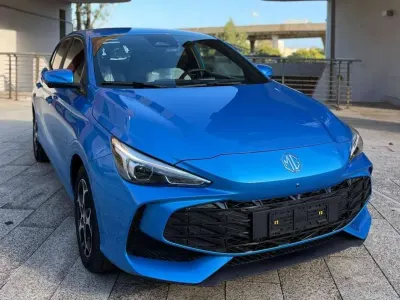 Nuevo MG MG3 Luxury 102 CV (75 kW) 2026 Azul Utilitario