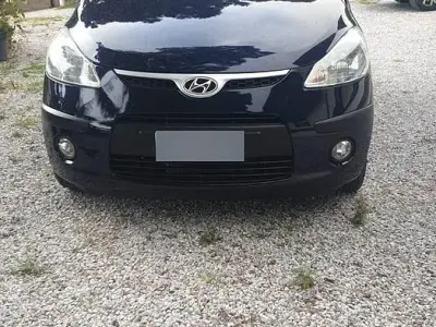 Usata Hyundai i10 66 CV (48 kW) 2009 Bluazzurro Utilitaria