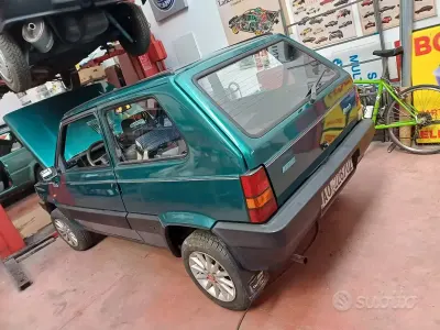 Usata Fiat Panda 4x4 Trekking 50 CV (36 kW) 1994 Verde Utilitaria