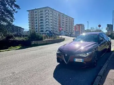 Usata Alfa Romeo Giulia Veloce 211 CV (155 kW) 2017 Rosso Berlina