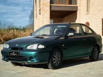 Usata Hyundai Accent 60 CV (44 kW) 1997 Verde Berlina