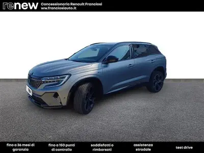 Usata Renault Austral Techno 131 CV (96 kW) 2023 Grigio scuro SUV