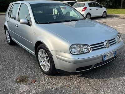 Usata VW Golf IV 116 CV (85 kW) 2002 Grigio Berlina