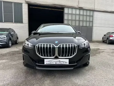 Begagnad BMW 218 Efficient Dynamics 150 HK (110 kW) 2024 Svart Kombi