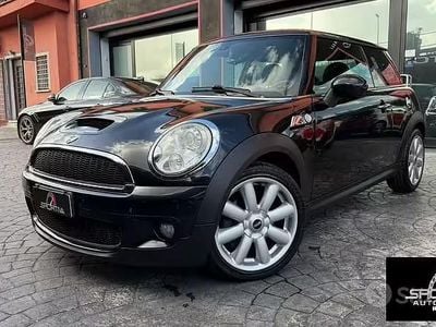 Usata Mini John Cooper Works 175 CV (128 kW) 2007 Nero Utilitaria