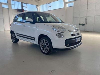 Usata Fiat 500L Lounge 80 CV (58 kW) 2013 Bianco Monovolume