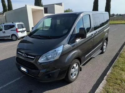 Begagnad Ford Tourneo