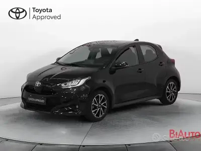 Usata Toyota Yaris Hybrid Trend 115 CV (84 kW) 2022 Nero Berlina