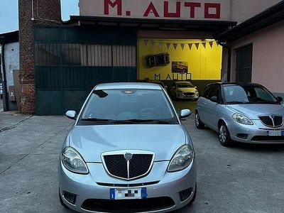 Usata Lancia Ypsilon 60 CV (44 kW) 2008 Grigio Utilitaria