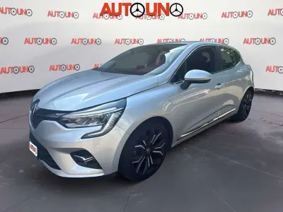 Usata Renault Clio V Zen 101 CV (74 kW) 2020 Argento Berlina
