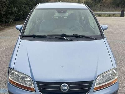 Usata Fiat Idea 69 CV (50 kW) 2005 Blu/azzurro Monovolume