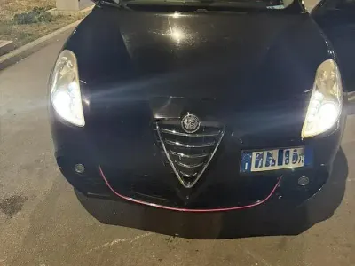 Usata Alfa Romeo Giulietta 140 CV (102 kW) 2011 Utilitaria
