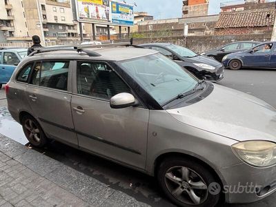 Usata Skoda Fabia 105 CV (77 kW) 2009 Grigio Utilitaria