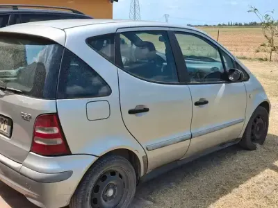 Usata Mercedes A170 95 CV (69 kW) 2001 Giallo Utilitaria
