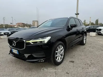 Usado Volvo XC60 Inscription 190 CV (139 kW) 2018 Negro SUV