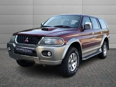 Usata Mitsubishi Pajero Sport 99 CV (72 kW) 2001 Rosso SUV