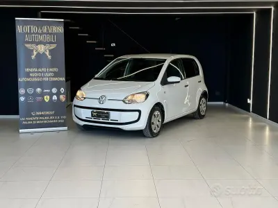 Usata VW up! high up! 60 CV (44 kW) 2016 Bianco Utilitaria