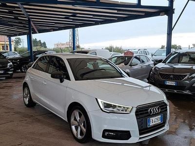 Usata Audi A1 Ambiente 90 CV (66 kW) 2015 Bianco Utilitaria
