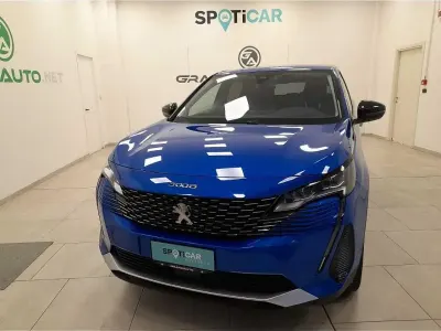 Usata Peugeot 3008 Allure 130 CV (95 kW) 2022 Blu SUV