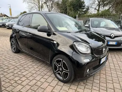 Usata Smart ForFour 71 CV (52 kW) 2016 Other Utilitaria