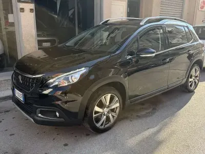Usata Peugeot 2008 S 99 CV (72 kW) 2016 Other SUV