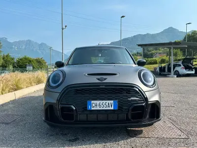 Usata Mini John Cooper Works 178 CV (130 kW) 2022 Grigio Utilitaria