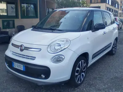 Usata Fiat 500L Living 84 CV (61 kW) 2014 Bianco Monovolume