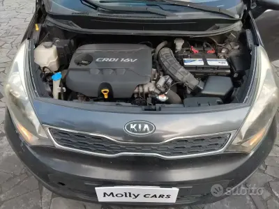 Usata Kia Rio EX 90 CV (66 kW) 2012 Grigio Berlina