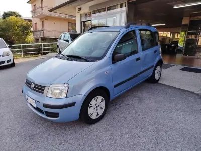 Usata Fiat Panda Dynamic 60 CV (44 kW) 2007 Azzurro Utilitaria