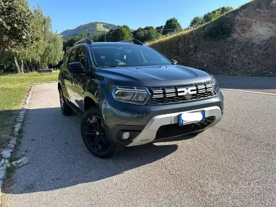 Usata Dacia Duster Extreme 101 CV (74 kW) 2022 Grigio SUV