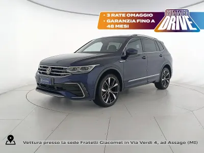 Usata VW Tiguan Allspace R-line 150 CV (110 kW) 2023 Atlantic blue metallizzato SUV