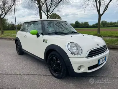 Usado Mini Cooper 75 HP (55 kW) 2010 Citadino