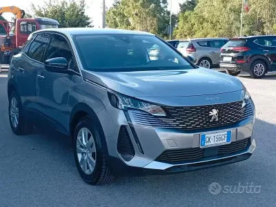 Usata Peugeot 3008 Active 131 CV (96 kW) 2022 Grigio SUV