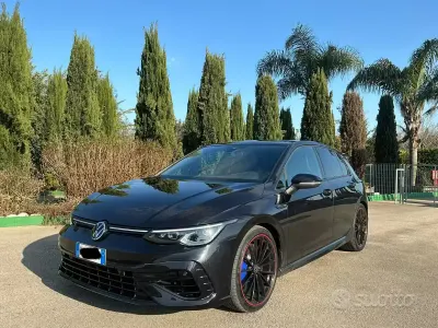Gebraucht VW Golf VIII R 320 PS (235 kW) 2021 Schwarz Limousine