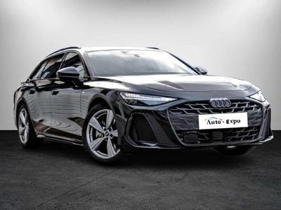 Nuova Audi A6 S-Line 204 CV (150 kW) 2025 Mitternachts grün metallic Station wagon