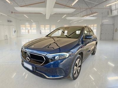 Mercedes EQA250