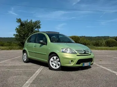 Usata Citroën C3 Exclusive 68 CV (50 kW) 2007 Verde Berlina