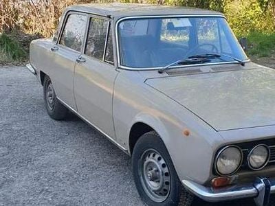 Usata Alfa Romeo 1750 18 CV (13 kW) 1970 Berlina