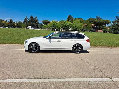 Usata BMW 318 Sport Line 150 CV (110 kW) 2019 Bianco Station wagon