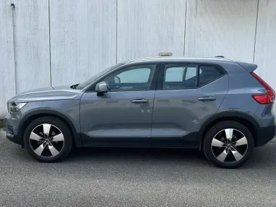 Usata Volvo XC40 150 CV (110 kW) 2020 Grigio SUV