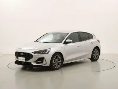 Usata Ford Focus ST-Line 155 CV (114 kW) 2025 Argento Berlina